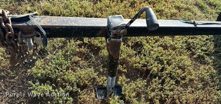 image for item NP9585 2010 MacDon FD70  flex draper head