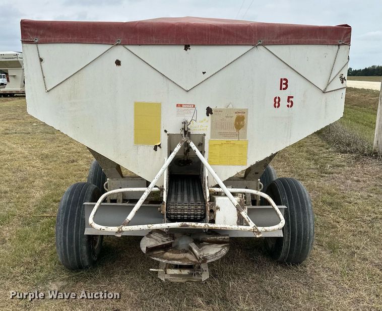image for item NP9590 Dempster Clipper 200H  spreader