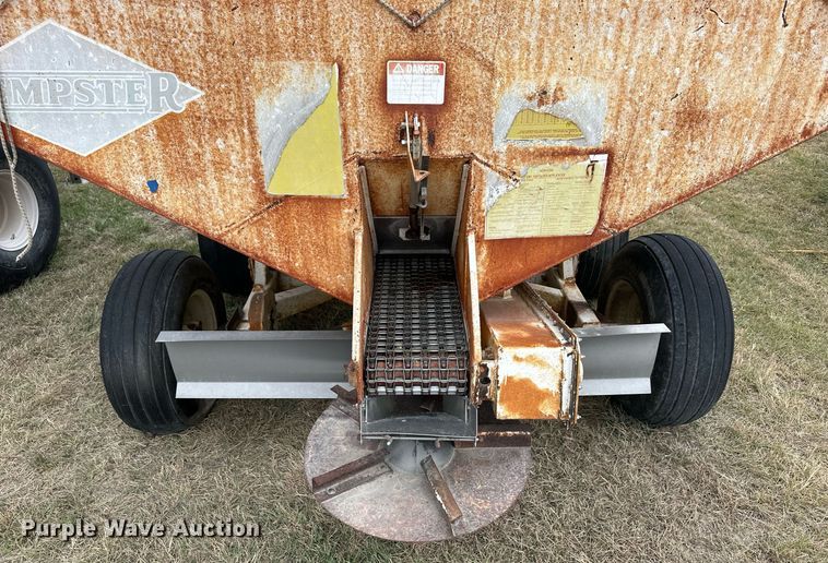 image for item NP9591 Dempster Clipper 200  spreader