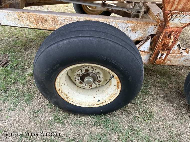 image for item NP9591 Dempster Clipper 200  spreader