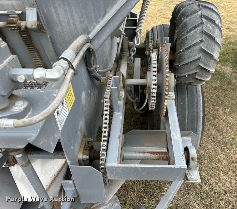 image for item NP9592 Salford BBI PTPG  spreader