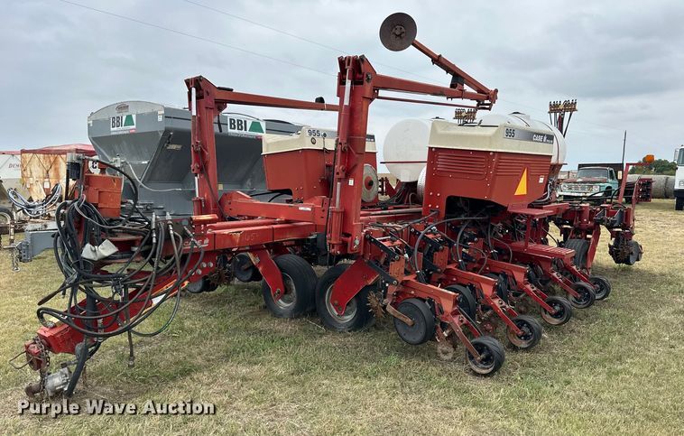 image for item NP9593 Case IH 955 Cyclo Air  planter