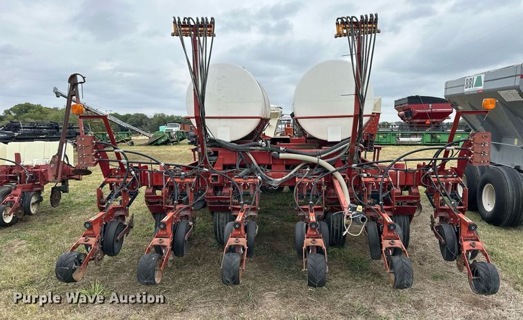 image for item NP9593 Case IH 955 Cyclo Air  planter