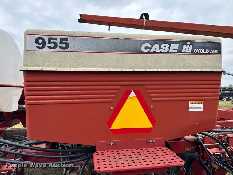 image for item NP9593 Case IH 955 Cyclo Air  planter