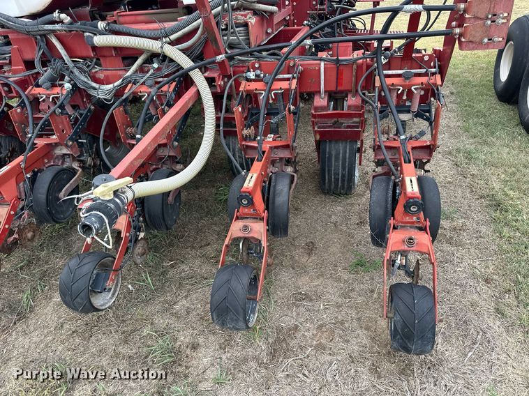 image for item NP9593 Case IH 955 Cyclo Air  planter