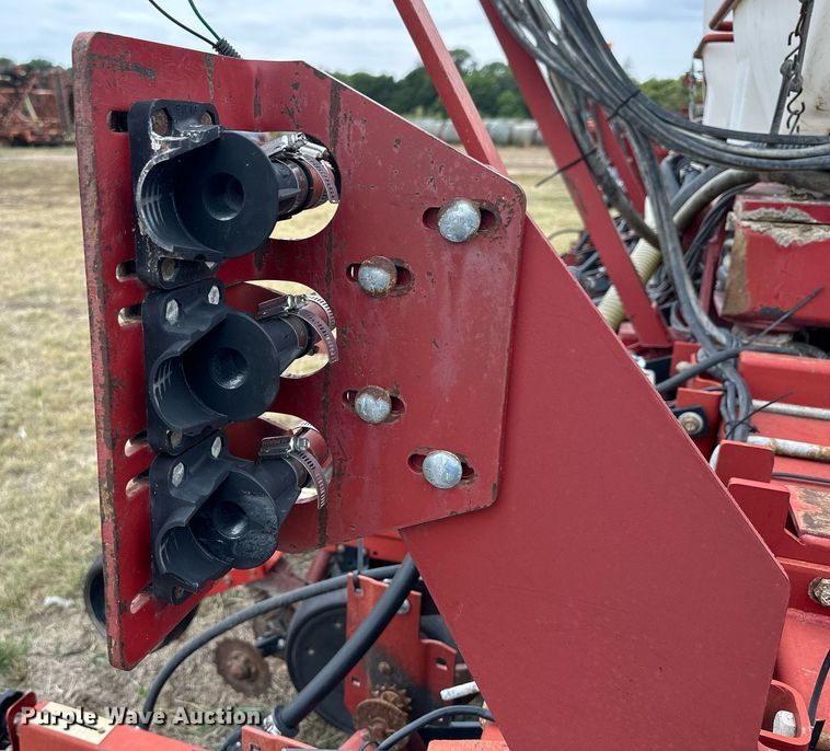 image for item NP9593 Case IH 955 Cyclo Air  planter