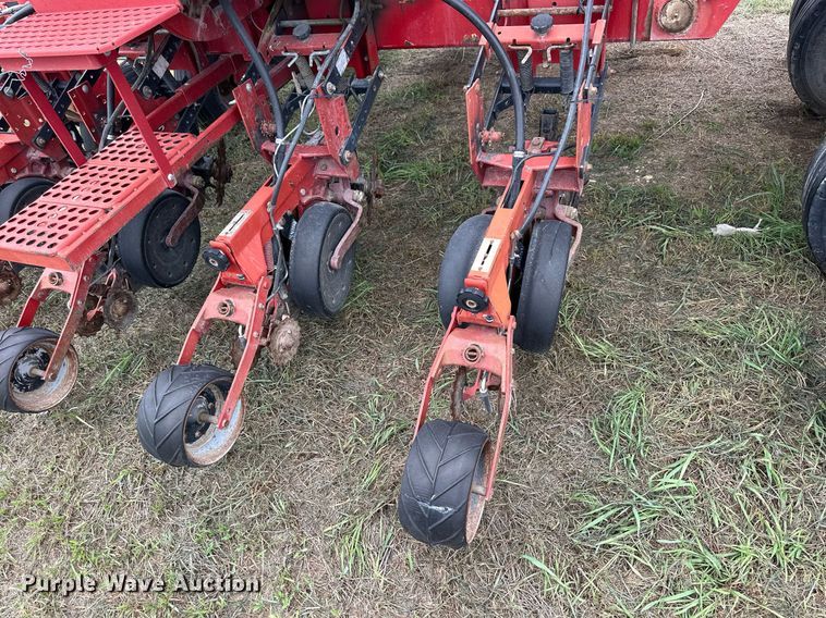 image for item NP9593 Case IH 955 Cyclo Air  planter