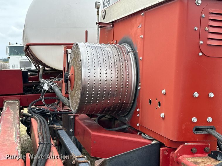 image for item NP9593 Case IH 955 Cyclo Air  planter