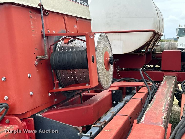 image for item NP9593 Case IH 955 Cyclo Air  planter