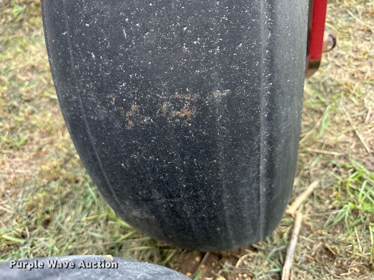 image for item NP9593 Case IH 955 Cyclo Air  planter