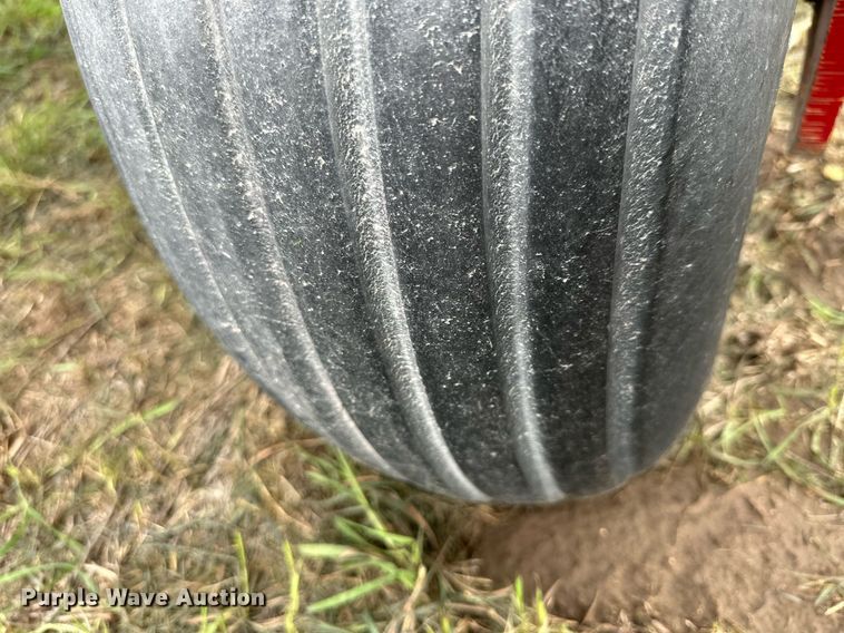 image for item NP9593 Case IH 955 Cyclo Air  planter