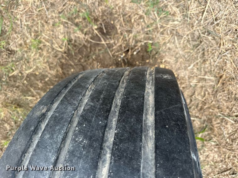 image for item NP9593 Case IH 955 Cyclo Air  planter