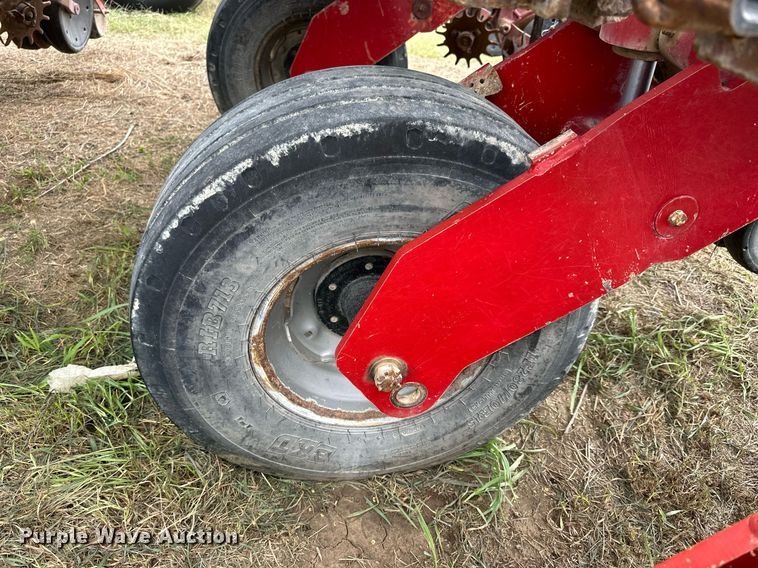 image for item NP9593 Case IH 955 Cyclo Air  planter