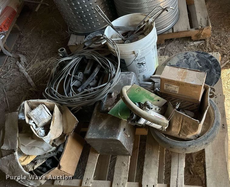 image for item NP9593 Case IH 955 Cyclo Air  planter