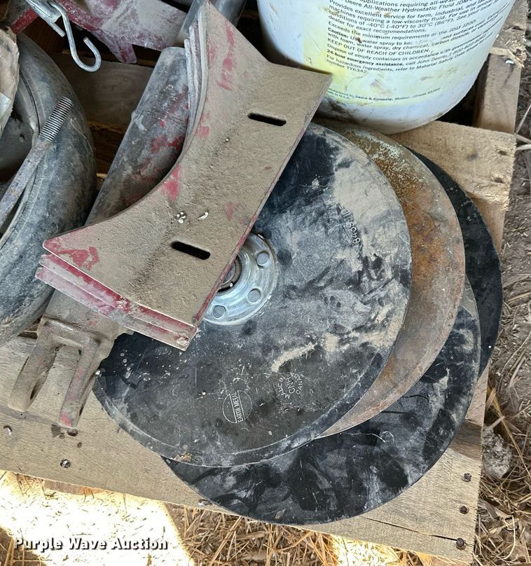 image for item NP9593 Case IH 955 Cyclo Air  planter