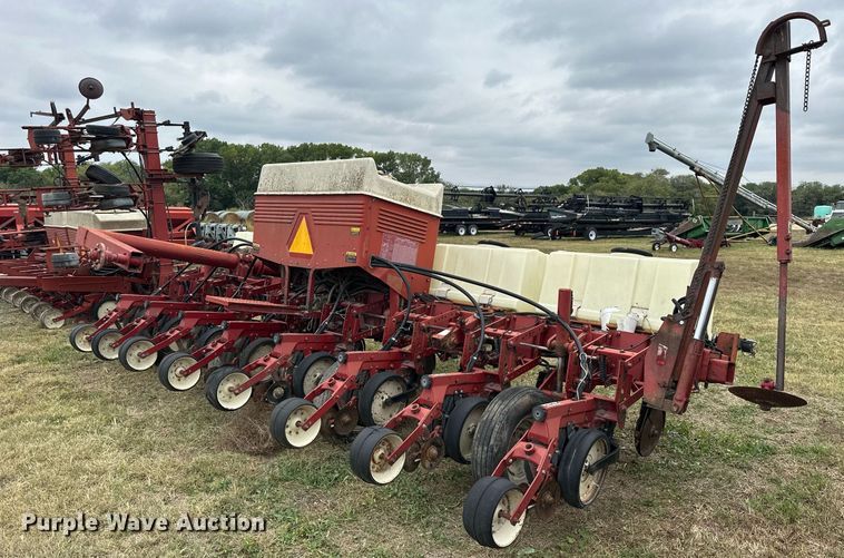 image for item NP9594 Case IH 800 Cyclo Air  planter