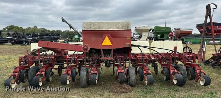 image for item NP9594 Case IH 800 Cyclo Air  planter