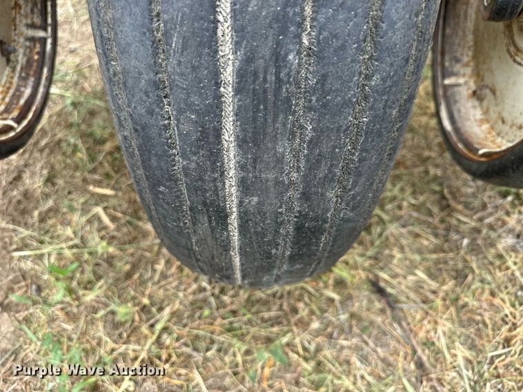 image for item NP9594 Case IH 800 Cyclo Air  planter