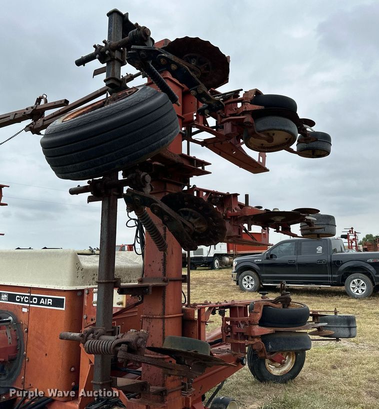 image for item NP9595 Case IH 800 Cyclo Air  planter
