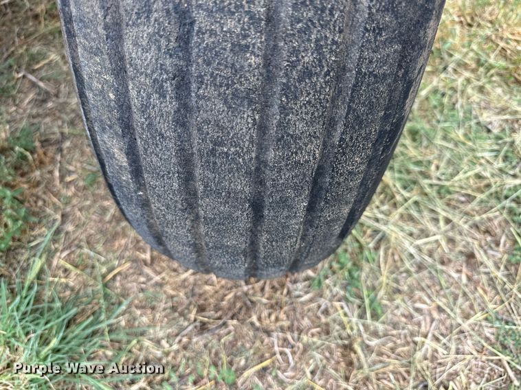 image for item NP9596 Case IH 7100  grain drill