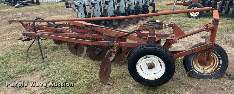 image for item NP9598 International 540  four bottom plow