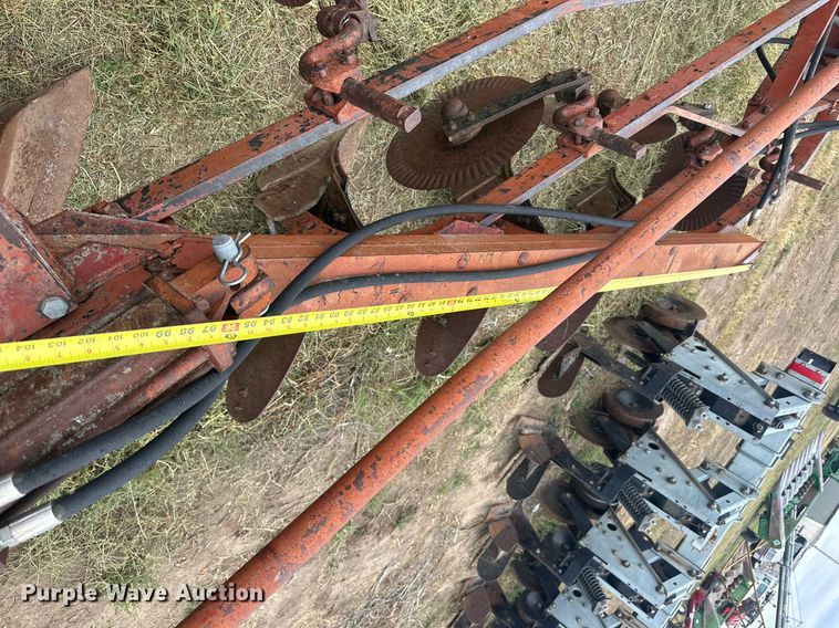 image for item NP9598 International 540  four bottom plow