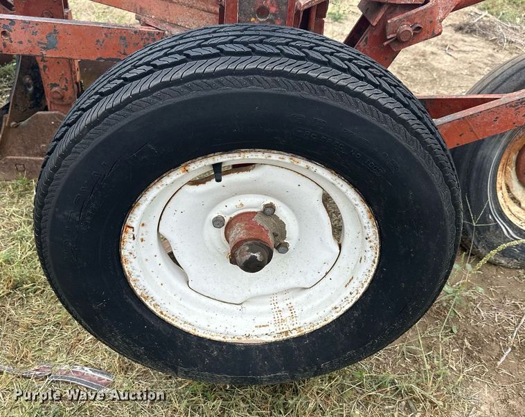 image for item NP9598 International 540  four bottom plow