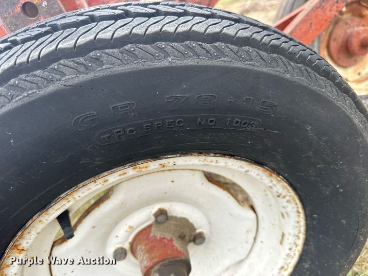 image for item NP9598 International 540  four bottom plow