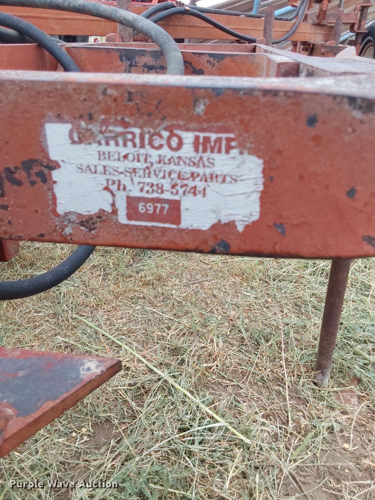 image for item NP9598 International 540  four bottom plow