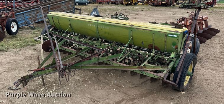 image for item NP9599 John Deere E0DRB  grain drill