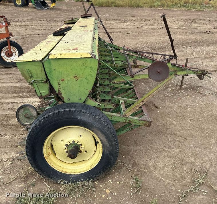 image for item NP9599 John Deere E0DRB  grain drill