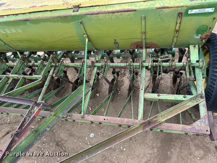 image for item NP9599 John Deere E0DRB  grain drill
