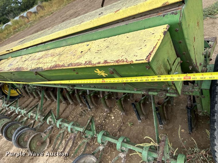 image for item NP9599 John Deere E0DRB  grain drill