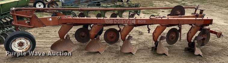 image for item NP9600 White 508  five bottom plow