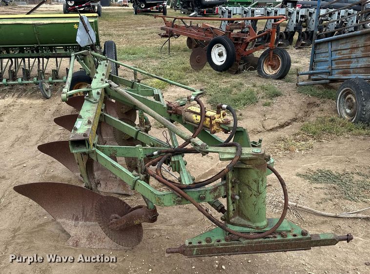 image for item NP9601 John Deere  four bottom plow
