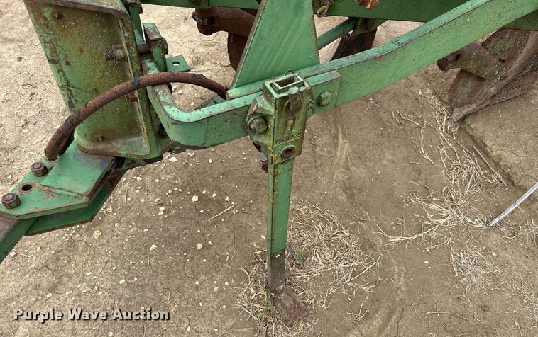 image for item NP9601 John Deere  four bottom plow