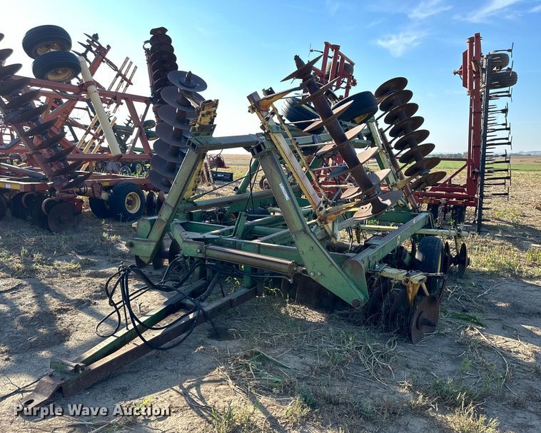 image for item NP9604 John Deere 330  double off-set disk