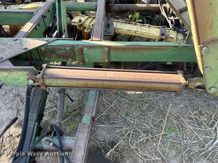 image for item NP9604 John Deere 330  double off-set disk