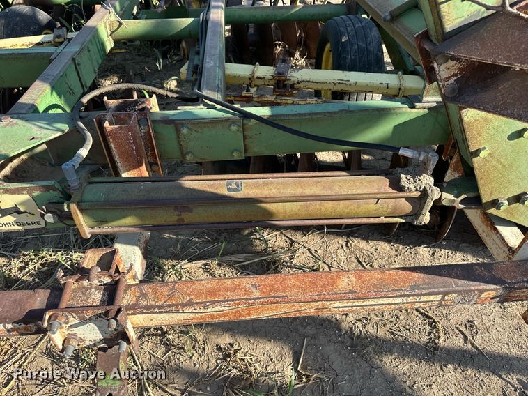 image for item NP9604 John Deere 330  double off-set disk