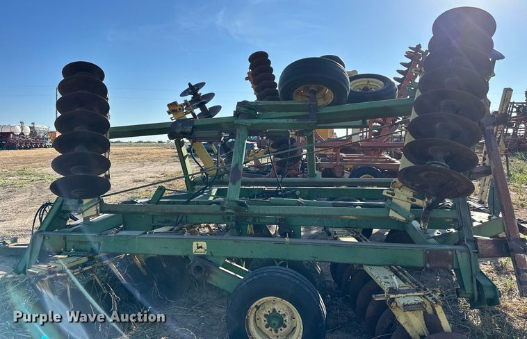 image for item NP9604 John Deere 330  double off-set disk