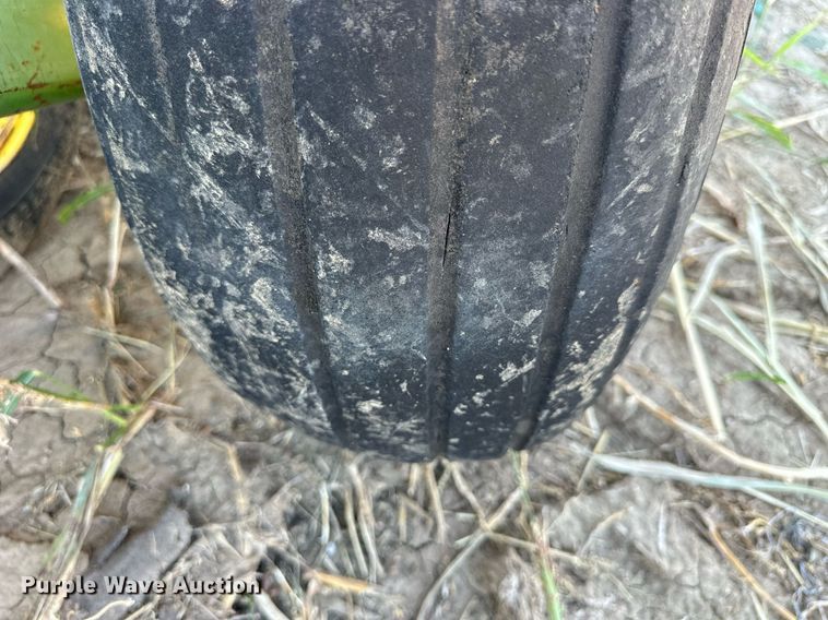 image for item NP9604 John Deere 330  double off-set disk