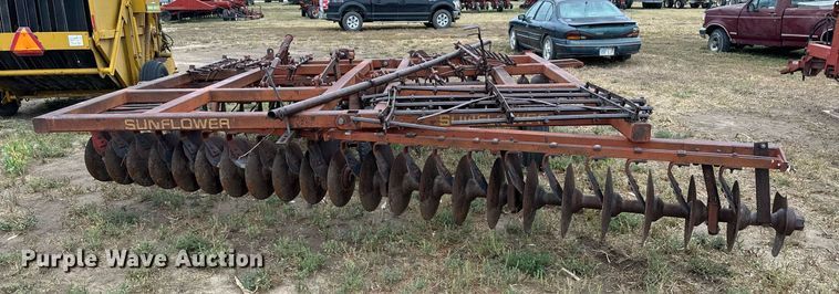 image for item NP9607 Sunflower  off-set disk