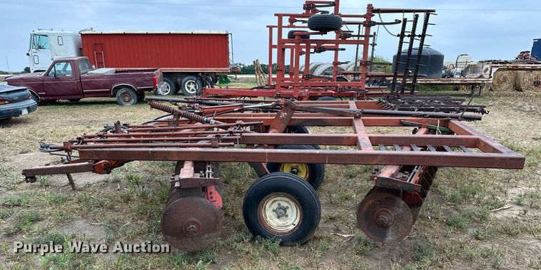 image for item NP9607 Sunflower  off-set disk