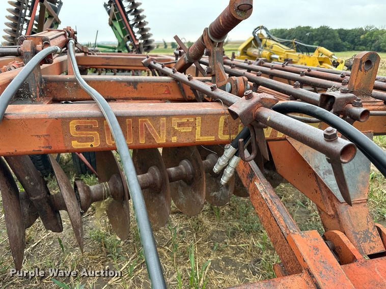 image for item NP9607 Sunflower  off-set disk