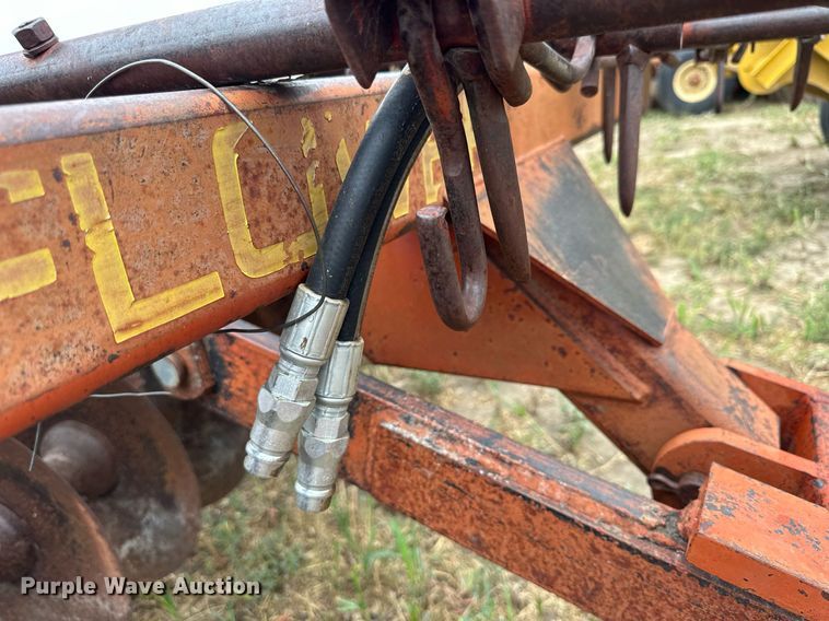 image for item NP9607 Sunflower  off-set disk