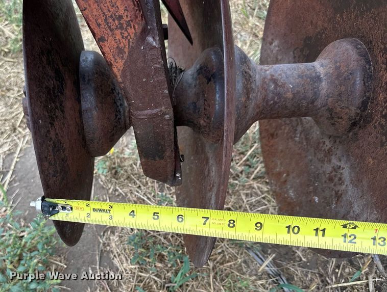 image for item NP9607 Sunflower  off-set disk