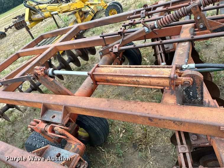 image for item NP9607 Sunflower  off-set disk