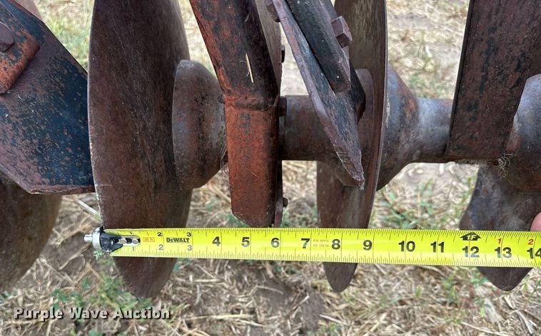 image for item NP9607 Sunflower  off-set disk