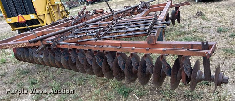 image for item NP9607 Sunflower  off-set disk