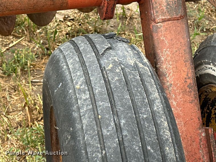 image for item NP9607 Sunflower  off-set disk